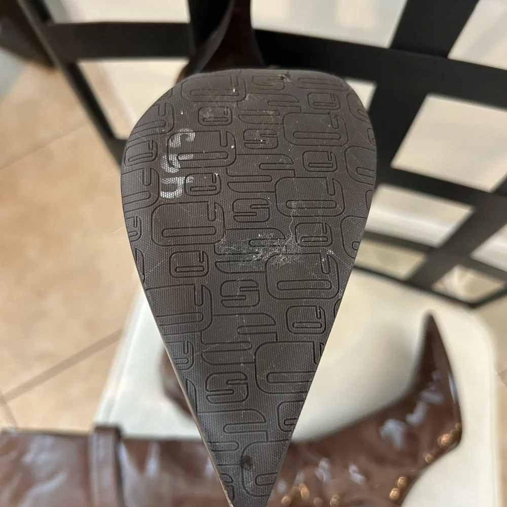 Sergio Rossi Glossy Brown Patent Over-the-Knee Pointed Boots.  Made in Italy.